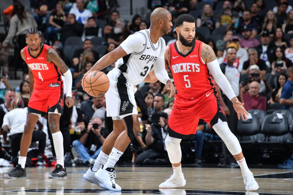 以其沉稳的 以其沉稳的