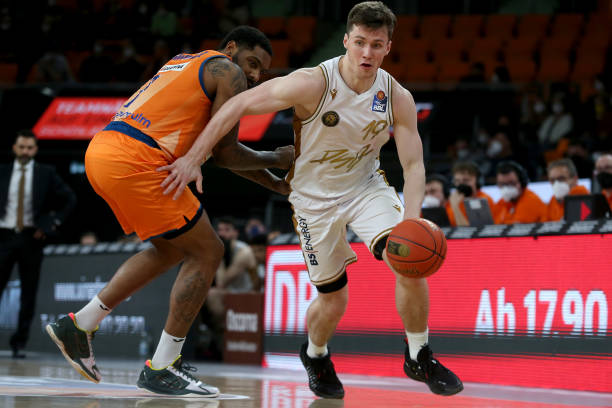 队注入了一 队注入了一