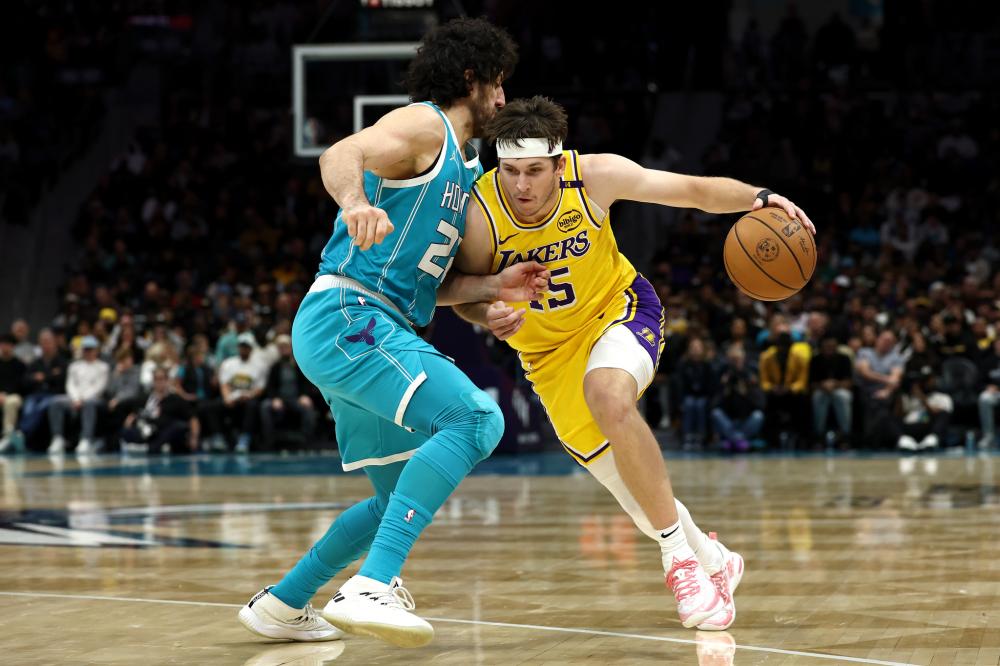 将球打入自 将球打入自