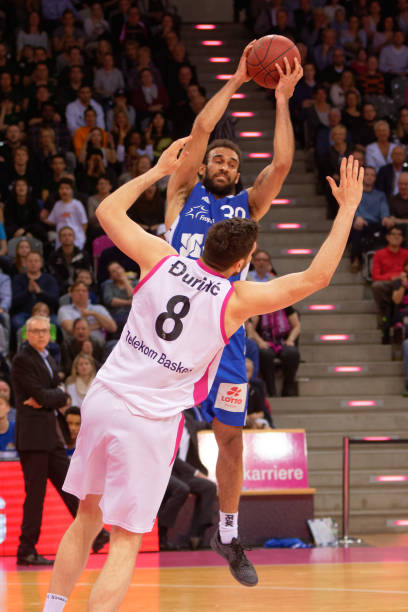 会显得格外 会显得格外