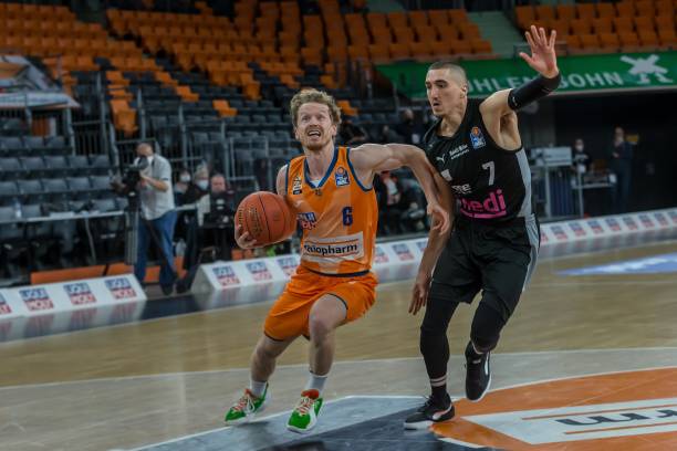 生气完全可 生气完全可