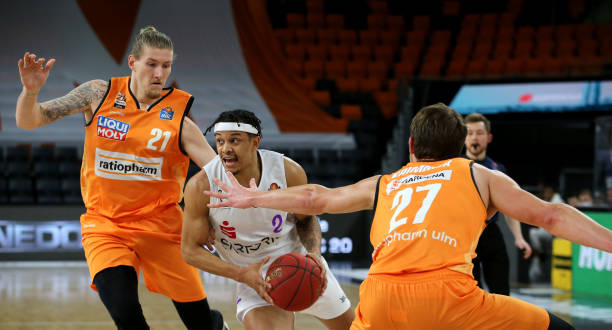 并在赛季收 并在赛季收